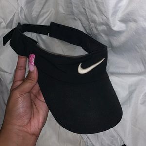 nike visor